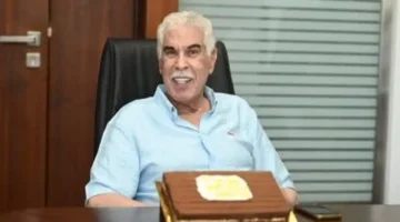 تطورات طبية.. كريم حسن شحاتة يكشف مستجدات الحالة الصحية لوالده المعلم